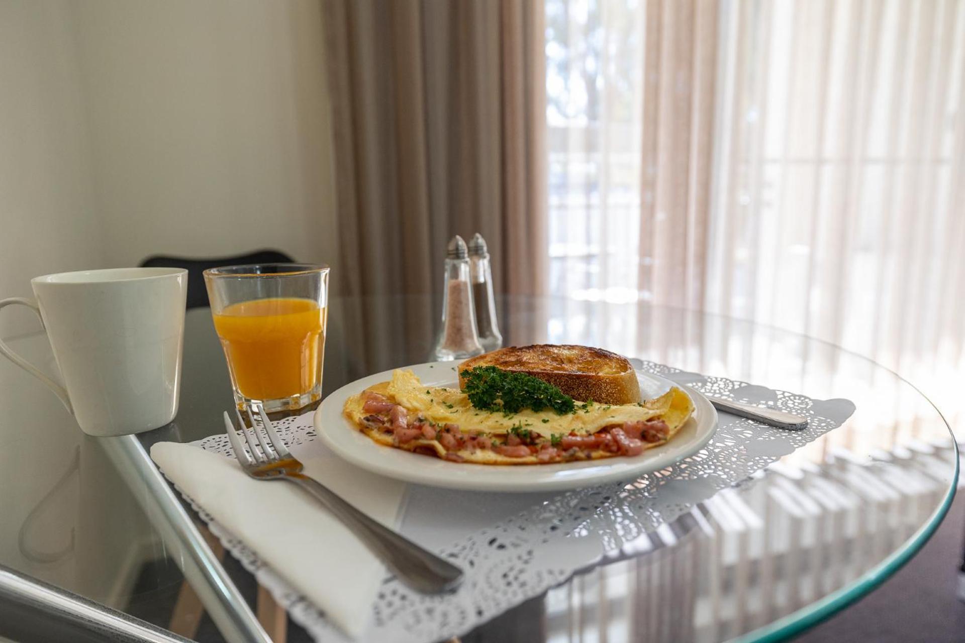 Dalby Fairway Motor Inn Bagian luar foto