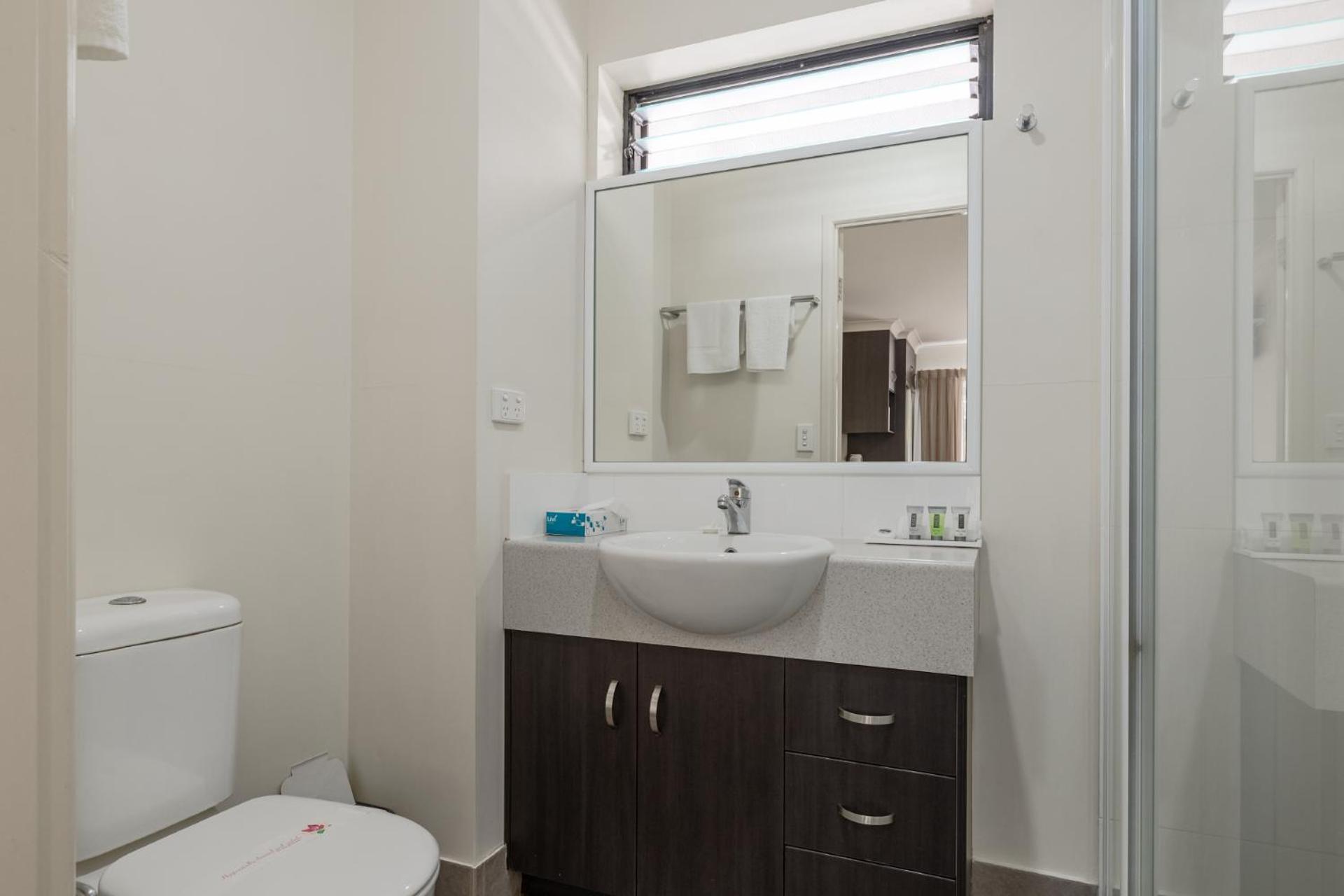 Dalby Fairway Motor Inn Bagian luar foto