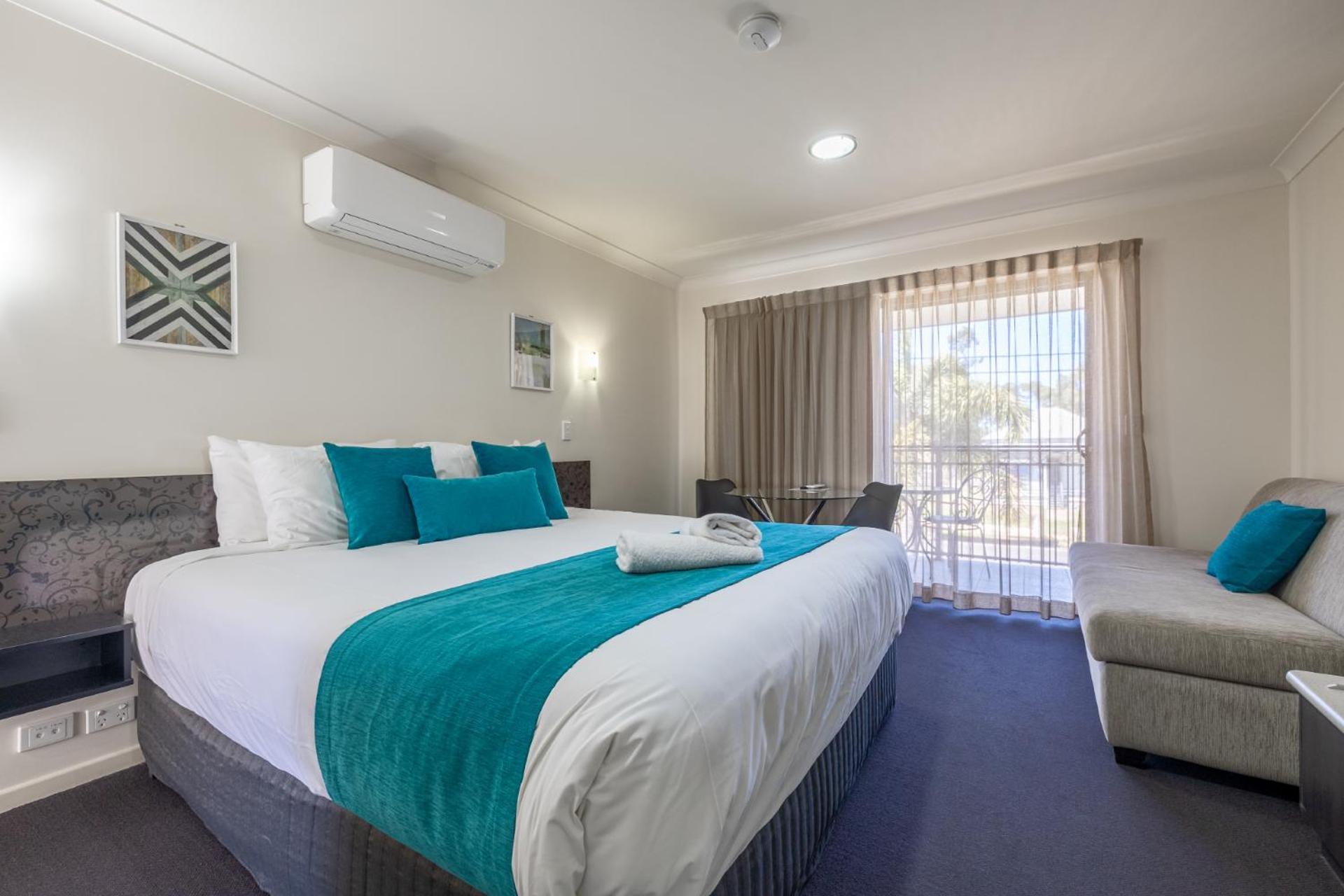 Dalby Fairway Motor Inn Bagian luar foto